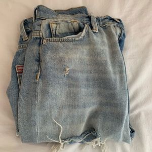 UO BDG Ripped Jeans